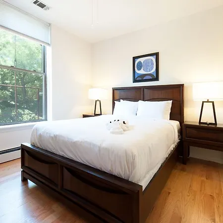 Apartment Two-bedroom On N Orchard Street Apt 2 *