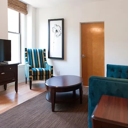 Apartment Two-bedroom On N Orchard Street Apt 2 Chicago
