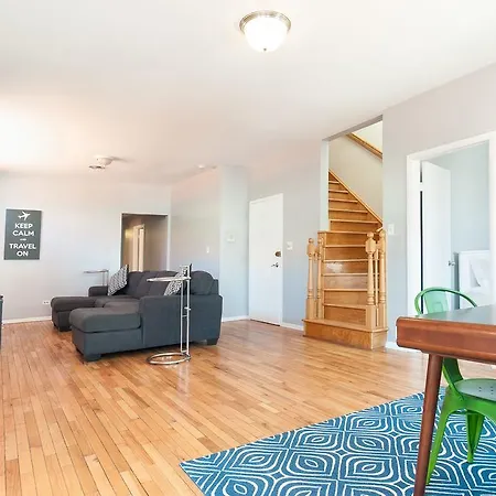 Five-bedroom On W Belmont Avenue Apt 3f Chicago