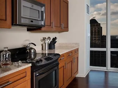 Apartment 215 West Washington Chicago