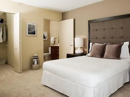215 West Washington Apartment Chicago