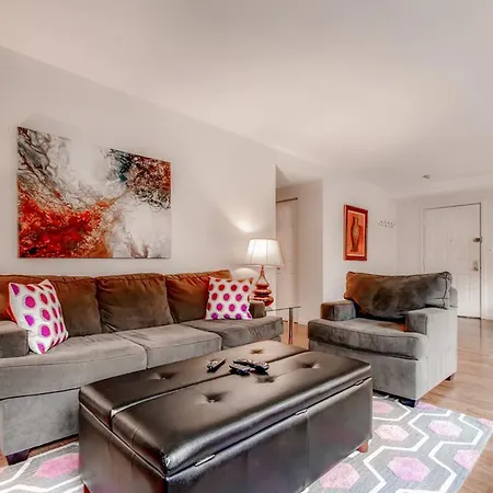 Global Luxury Suites At Riverwalk Apartment *