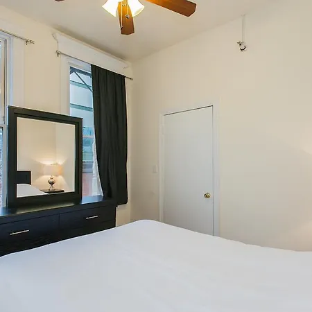 Apartment The Double Play - Right Next To Wrigley Field