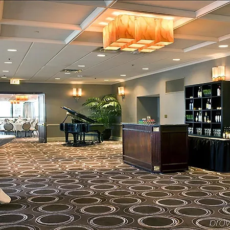 Hotel Mart Plaza River North, An Ihg