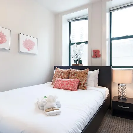 One-bedroom On E Roosevelt Road Apt 503 Apartment *