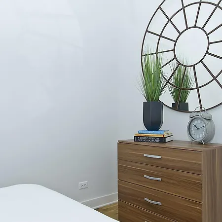 Sonder — Six Points Aparthotel 3*