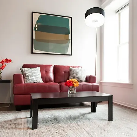 Apartment One-bedroom On E Roosevelt Road Apt 302 *