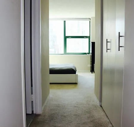 River North Two Bed Two Bath Luxury *