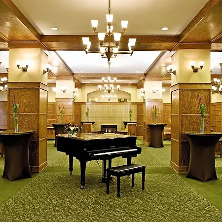 Hotel Silversmith Downtown