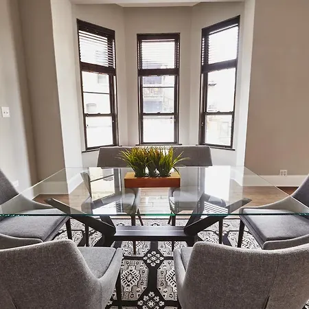 Aparthotel Sonder — North Wells — Stunning 3br Chicago