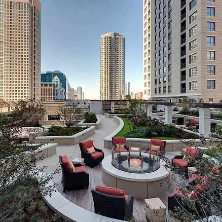Modern River North Apartment *