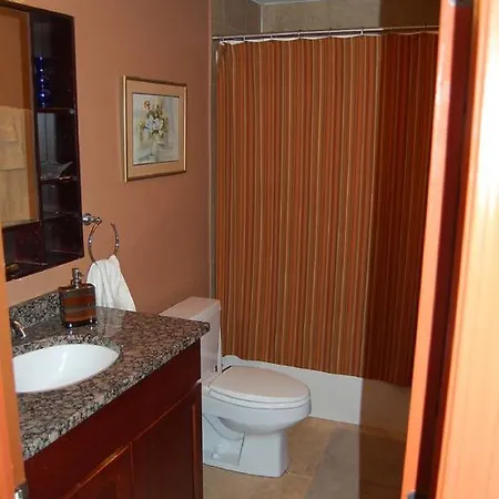Hideaway Apartment *
