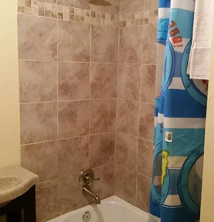 3 Bedroom Pilsen Apartment Chicago
