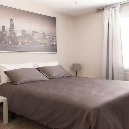 Modern 2bedroom/2bath Apt Apartment *