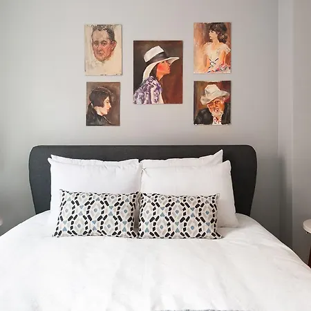 Four-bedroom On N Orchard Street Apt 3 Chicago