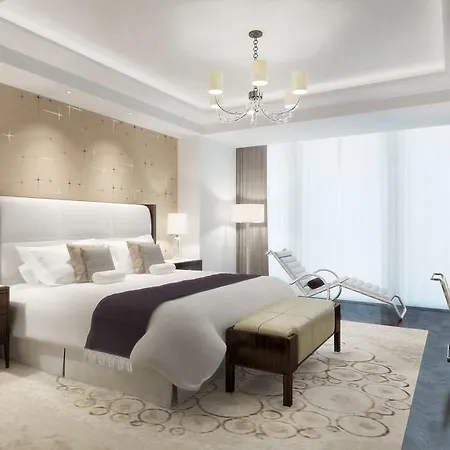 The Langham Chicago
