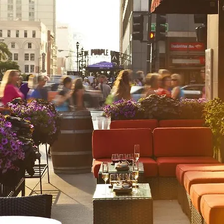 Intercontinental Magnificent Mile By Ihg Chicago