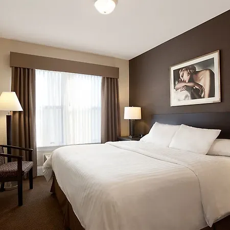 Versey Lincoln Park 3*