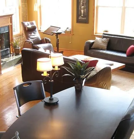 Apartment Wicker Park Urban Retreat Chicago