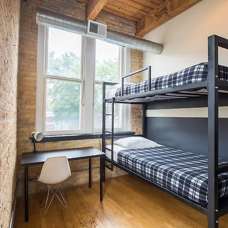 Hostel Urban Chicago