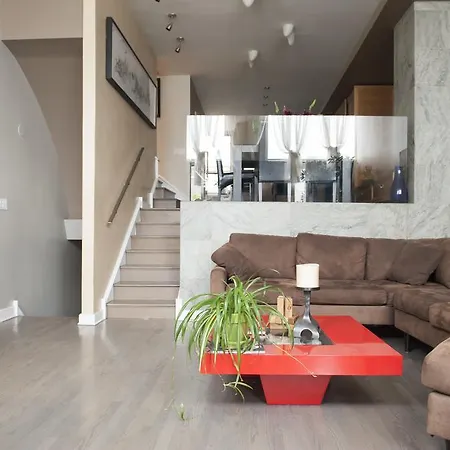 In Million $ Townhouse * Chicago