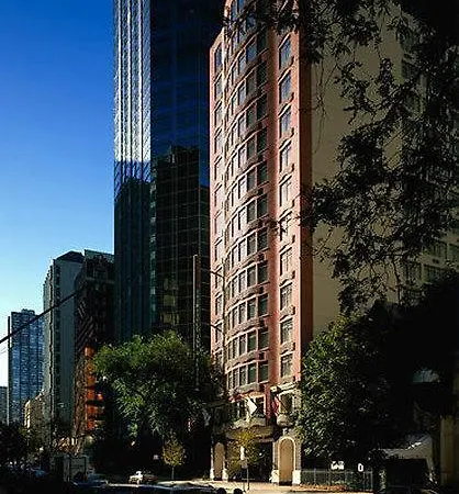 Fairfield And Downtown/ Magnificent Mile Hotel 3*