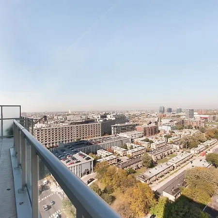 Two-bedroom On N Hudson Avenue Apt 2206 *