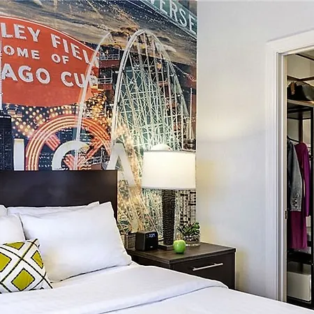 Versey Lincoln Park Hotel Chicago