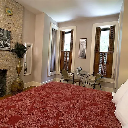 Bed & Breakfast Wicker Park 3*