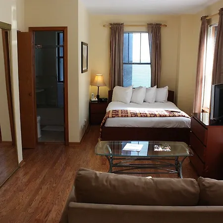 Hotel Dewitt And Chicago