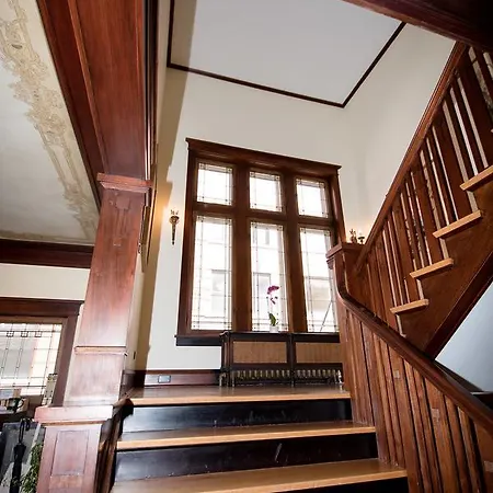 Bed & Breakfast Lang House B&B - Chicago 4*