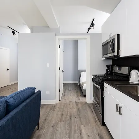 Scarlet Apartment