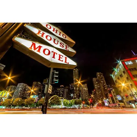 Ohio House 3* Chicago
