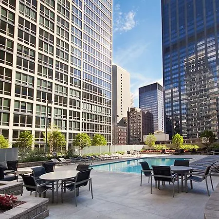 Apartment 215 West Washington *