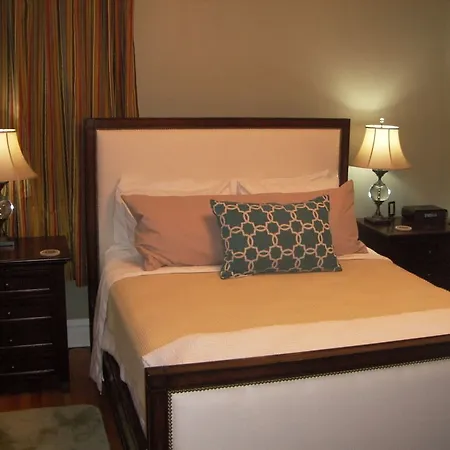 Bed & Breakfast Lang House B&B - Chicago Chicago
