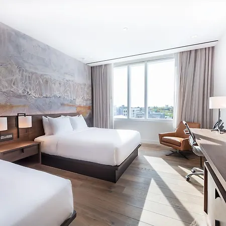 The & Athletic Club At Midtown Resort Chicago
