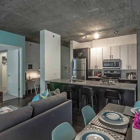 The Streeter Aparthotel