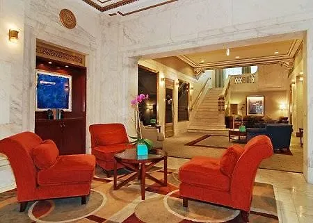 River Hotel 4*