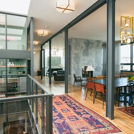 Bed & Breakfast The Publishing House 4*