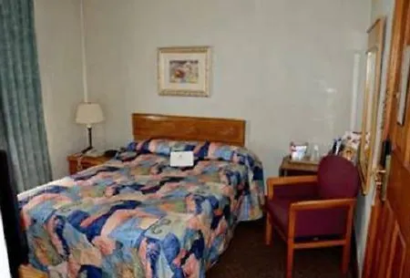 Hotel At Lincoln Park Chicago