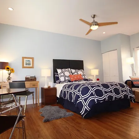 Magnolia Guest house 3*