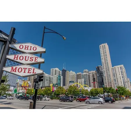 Motel Ohio House