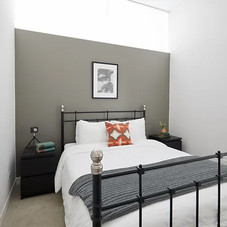 Sonder — Wrightwood Park Aparthotel Chicago