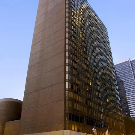 Hotel Doubletree By Hilton Magnificent Mile Chicago