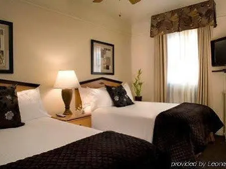 City Suites Hotel