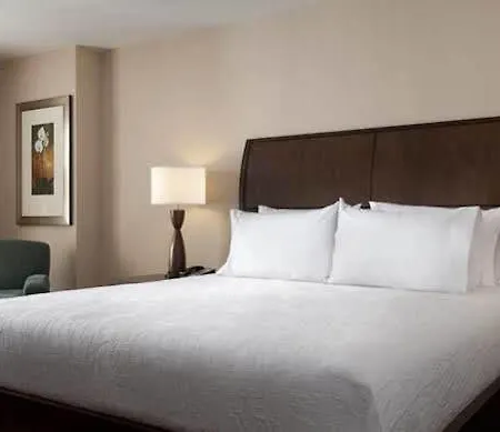 Hilton Garden Downtown Riverwalk Hotel