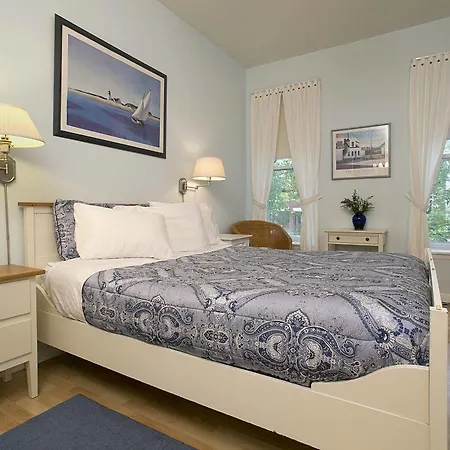 Wicker Park Bed & Breakfast 3*