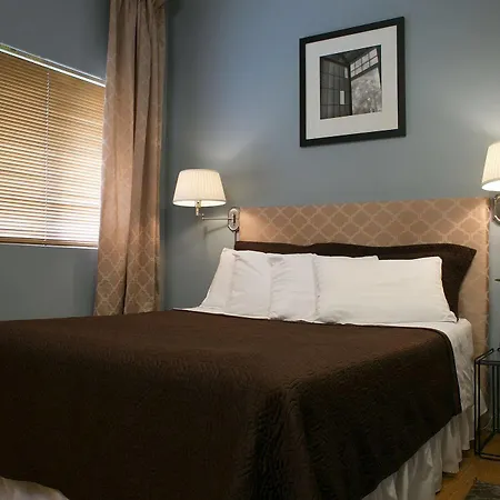 Wicker Park Bed & Breakfast Chicago