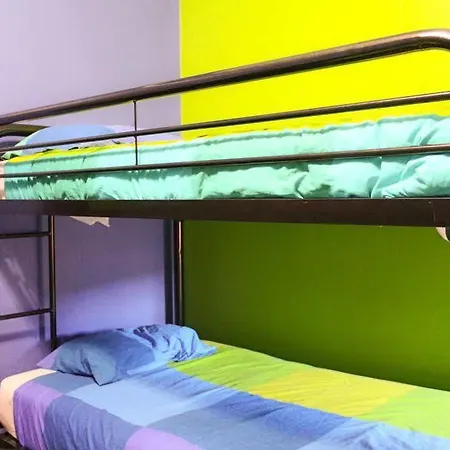 Wrigley - (adults Only) Hostel *