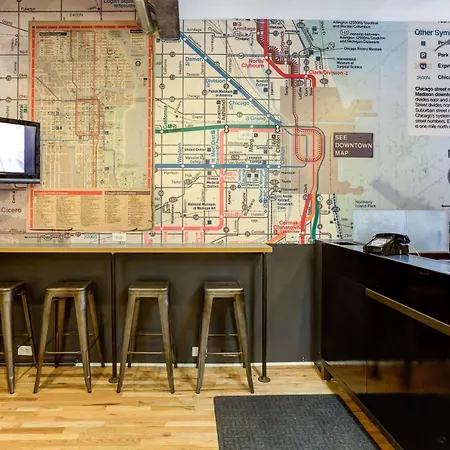 Hostel Urban Chicago